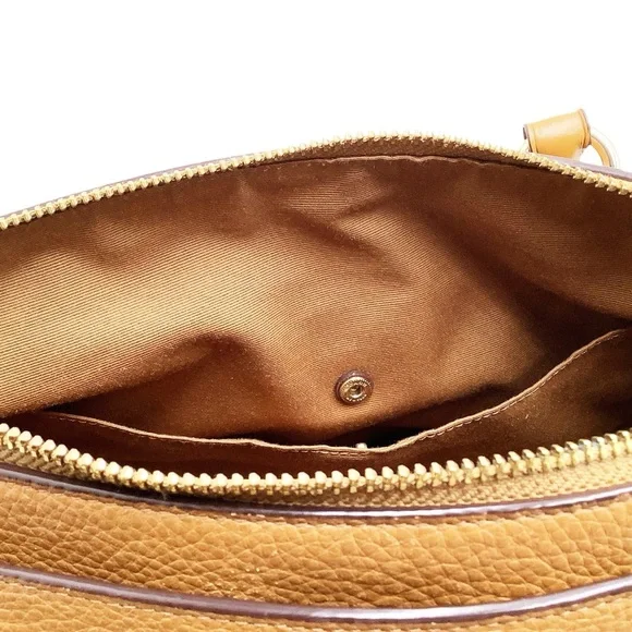 {Coach} Mia Satchel # F76640